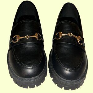 4th & Reckless Women's Black and Gold Oxfords